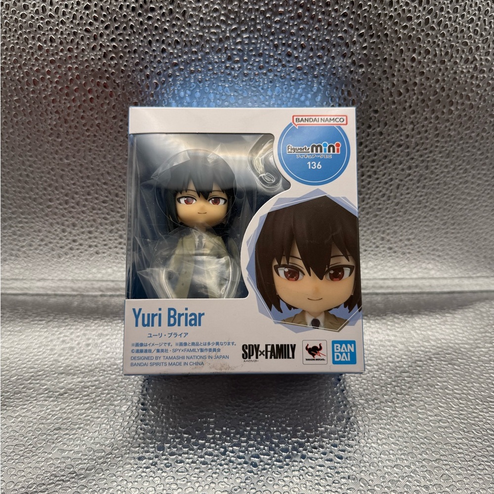 Yuri Briar Figure - SPY Family - Bandai Namco Figuarts Mini Tamashii Nations